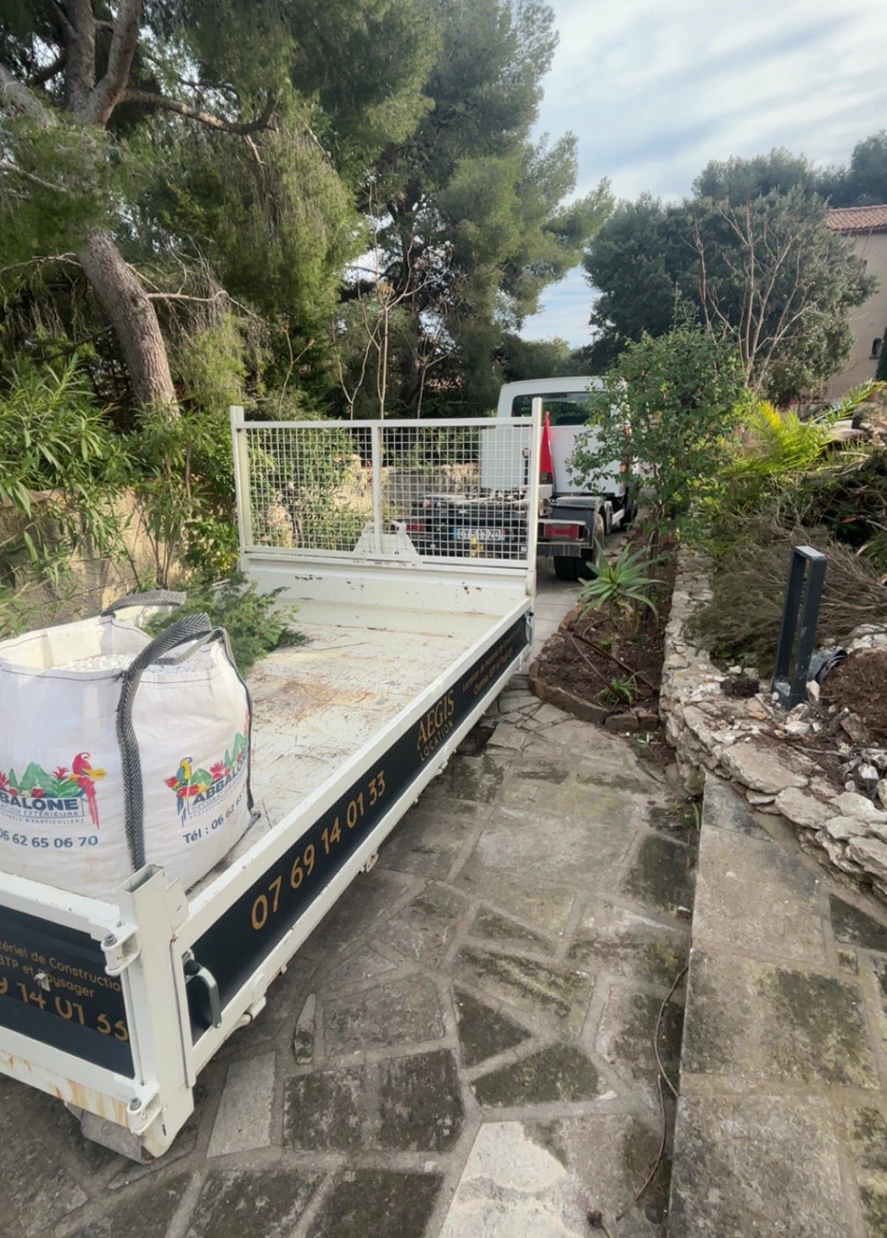 Aegis Location en action sur chantier 2