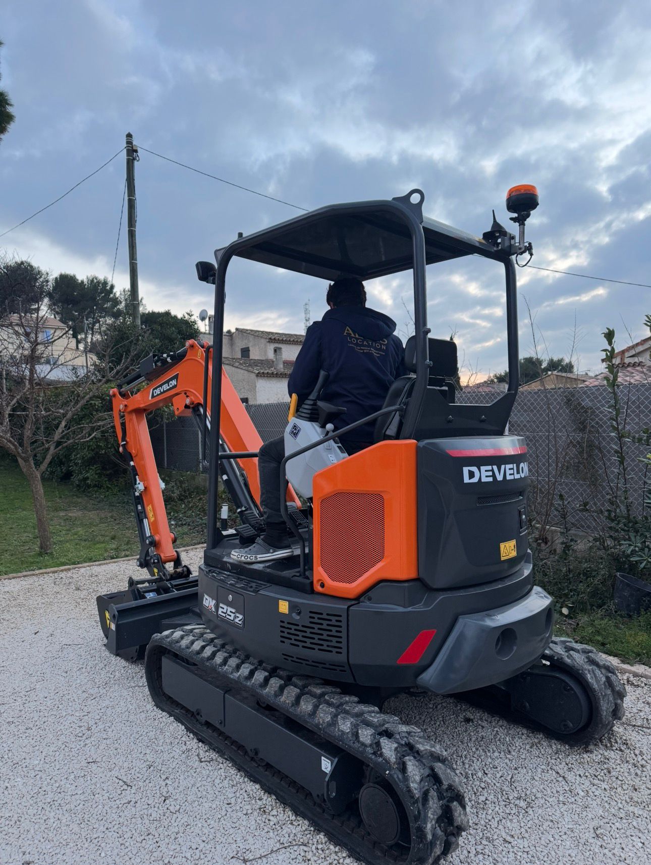 Aegis Location en action sur chantier 12